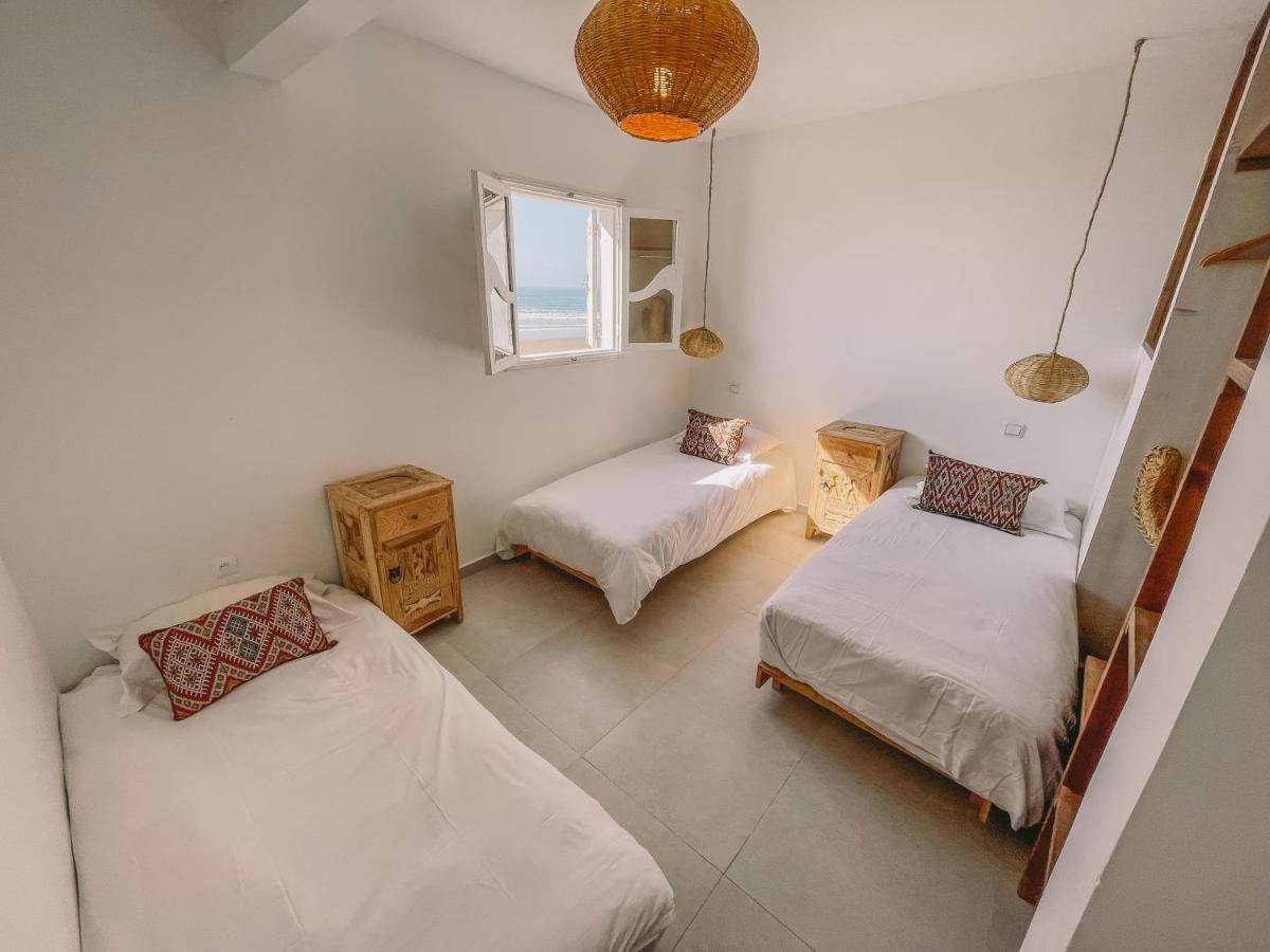 Blue Waves Surf House Hotel Agadir Exterior photo