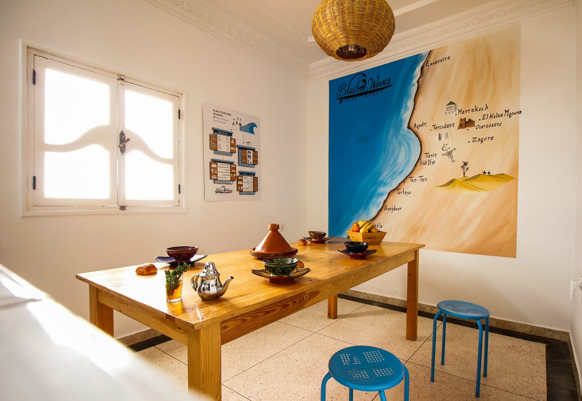 Blue Waves Surf House Hotel Agadir Exterior photo